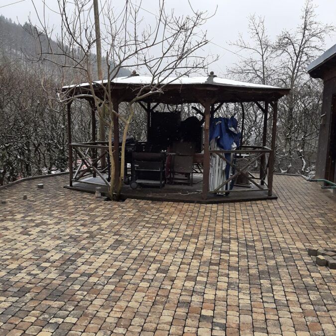 Terrasse sur plots & pav&eacute;s Mutzig 1